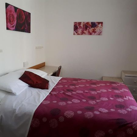 Delton Hotel Блекпул Екстериор снимка